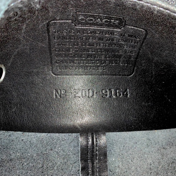 Vintage black Coach 'Legacy East West Compartment Bag No. 9164' - Picture 8 of 13